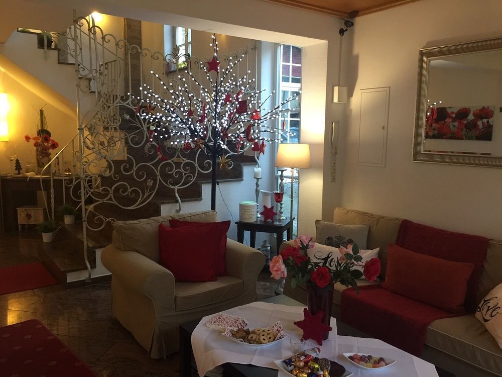 Landgasthof Und Hotel Weisser Lowe Eckental Exterior foto